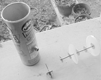 The complete antenna (it’s just a can!)