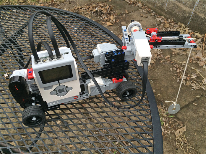 pålægge pessimist vært 4. Project: Remote-Controlled Crane - Hacking Your LEGO® Mindstorms® EV3  Kit [Book]
