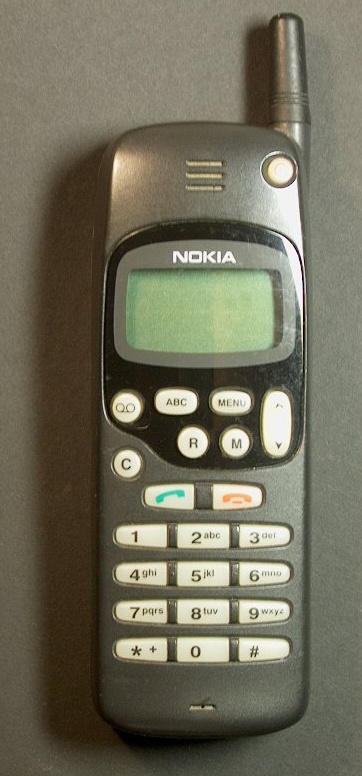 A Nokia candy bar phone