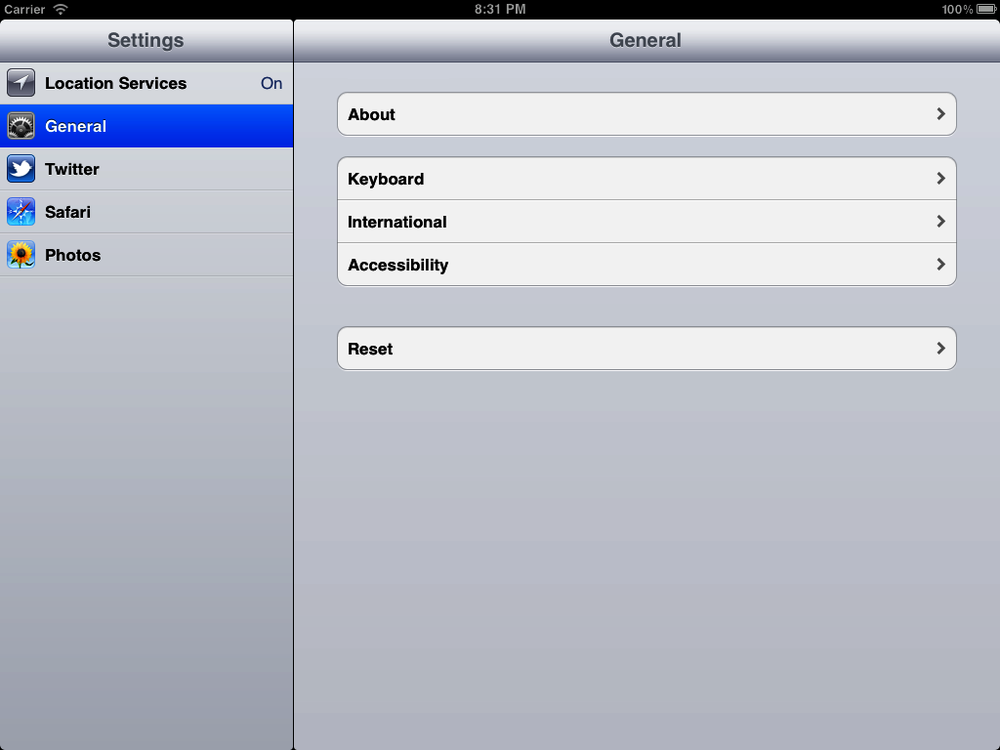 Split view controller in the Settings app on the iPad