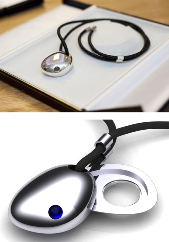 CSR’s Bluetooth necklace, designed as an item of jewelry