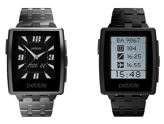 Pebble Steel, a premium version of the Pebble watch, made of stainless steel, with a screen protected by a layer of Corning Gorilla Glass