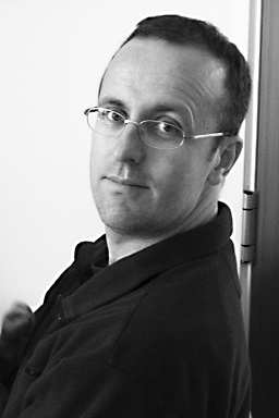 image with no caption