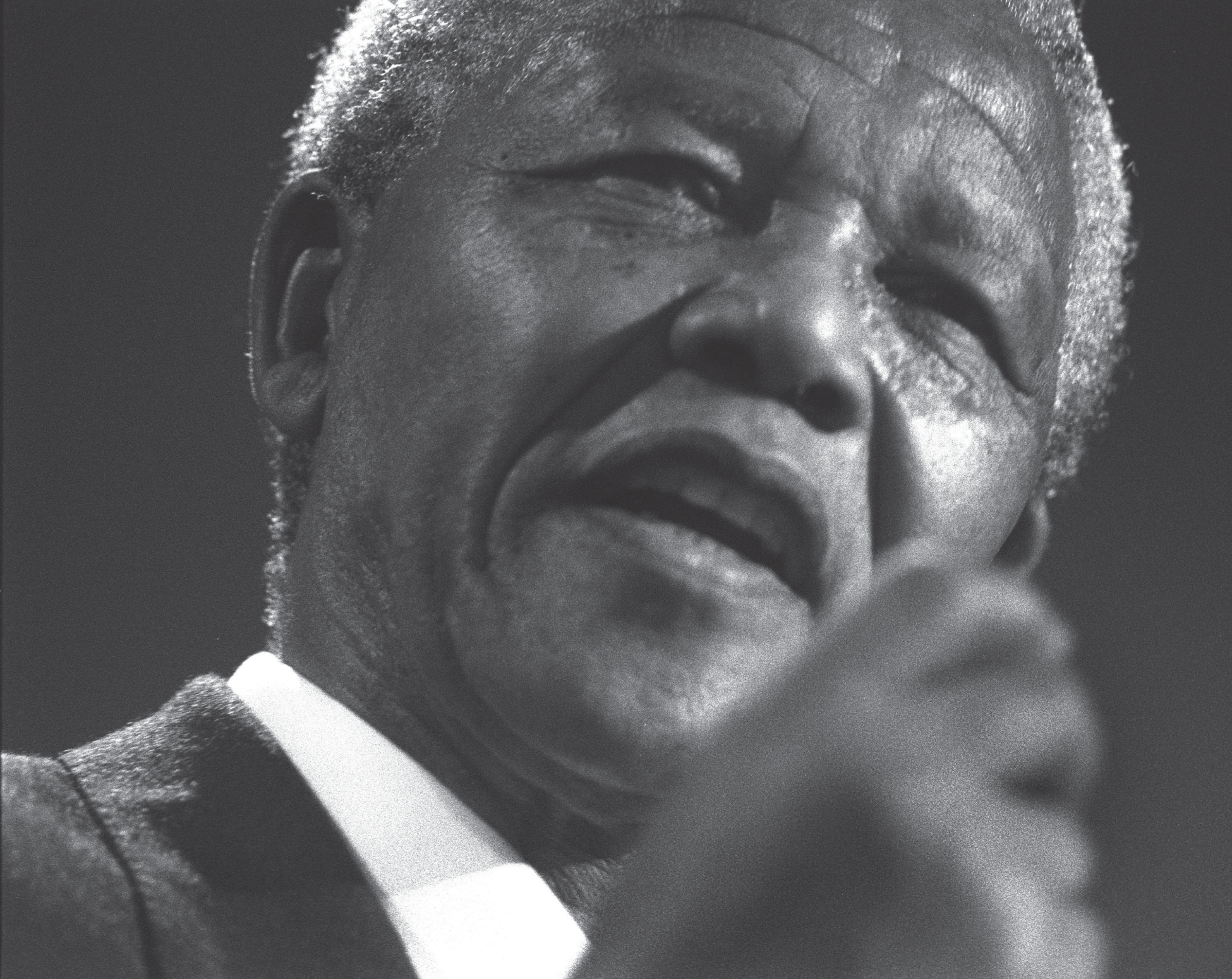 Photo of Nelson Mandela.