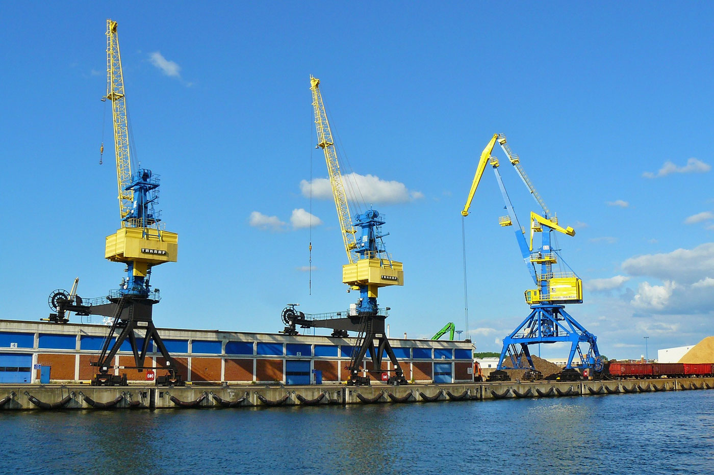 Port harbour cranes