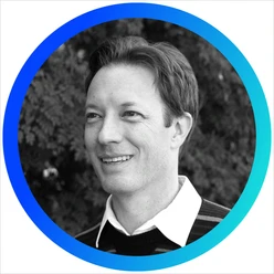 Patterns for persistence and streaming in microservice architectures (sponsored by DataStax)